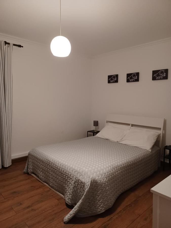 De Ca - Suite Com Acesso Independente E Kitchenette Lousa  Exterior photo